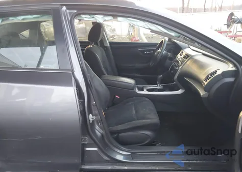 2015 Nissan Altima 2.5/2.5 S/2.5 Sl/2.5 Sv из США, поврежденный, VIN 1N4AL3AP2FN314484